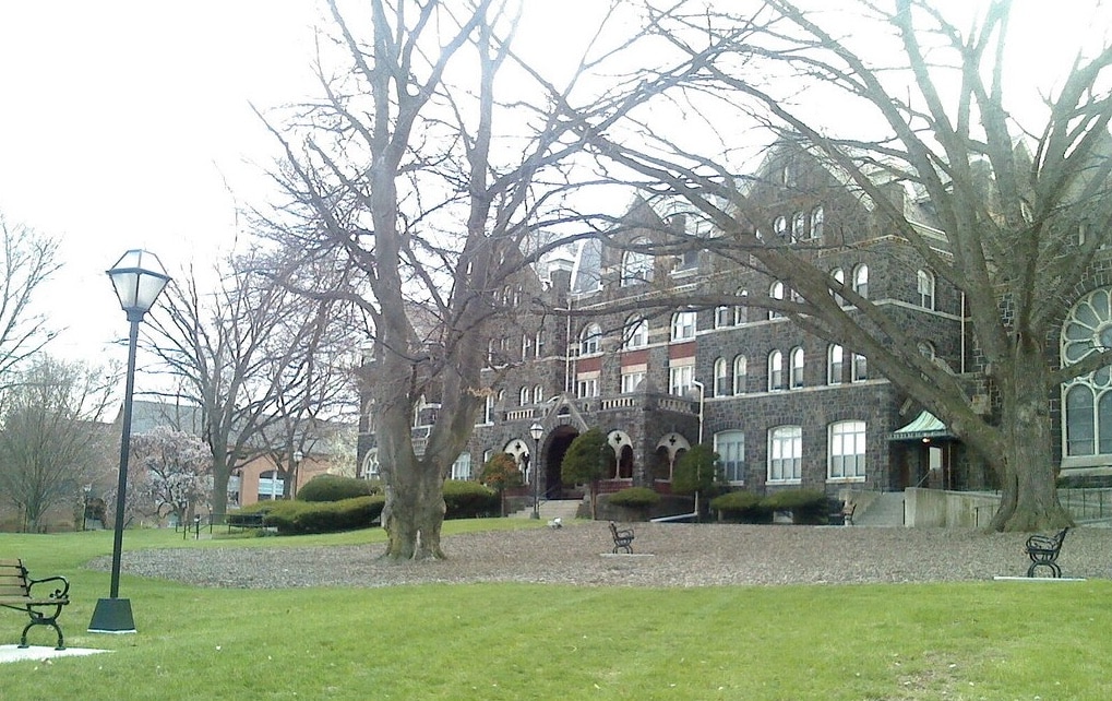 Moravian_College